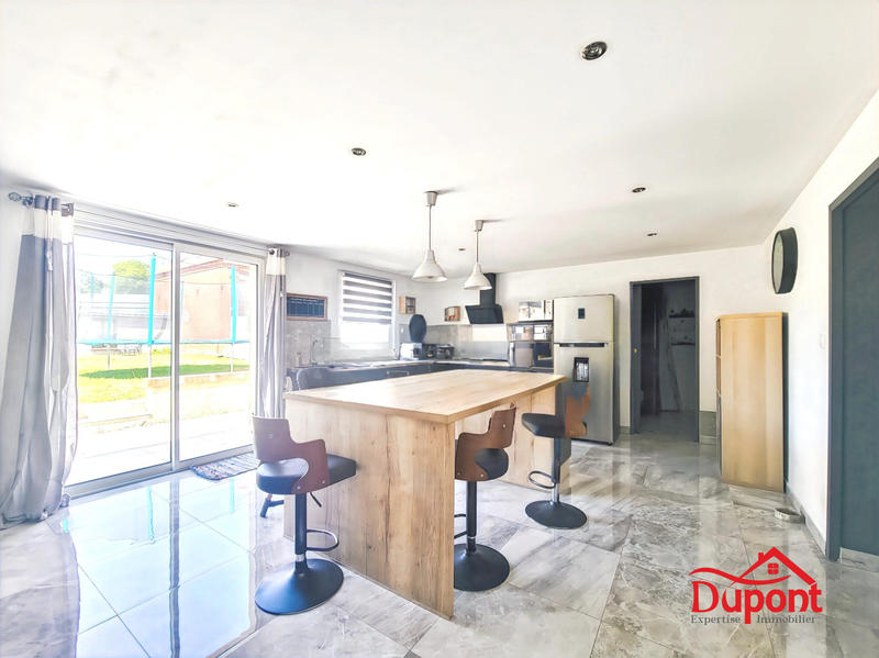 Maison - 119 m² - 7 pièces