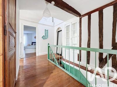 Maison de ville - 205 m² - 8 pièces