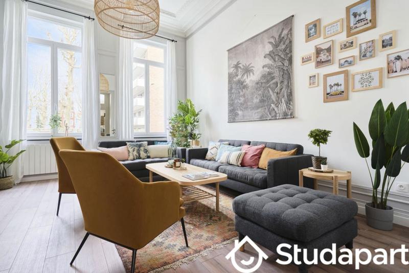 Chambre - 13 m² - 1 pièce