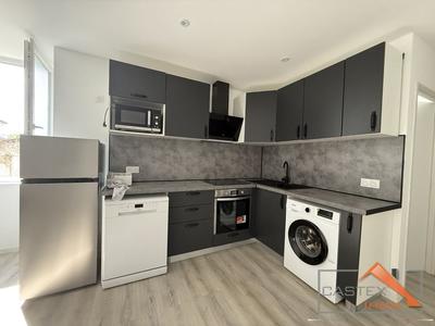 Appartement - 65 m² - 4 pièces