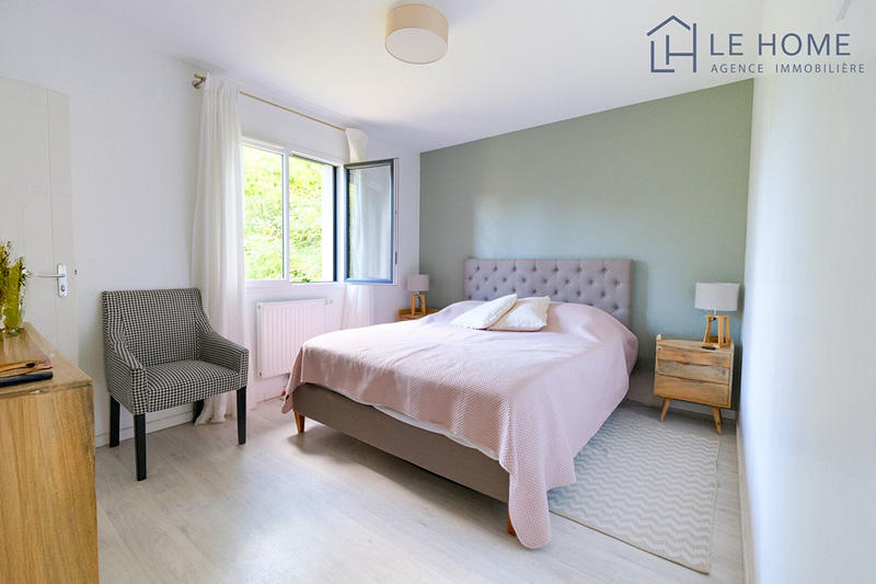 Maison - 143 m² - 7 pièces