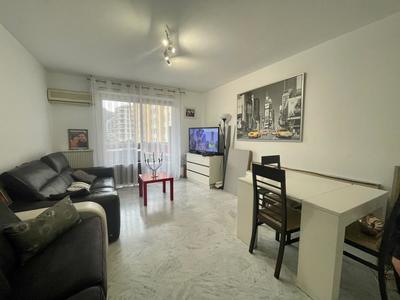 Appartement - 50 m² - 2 pièces