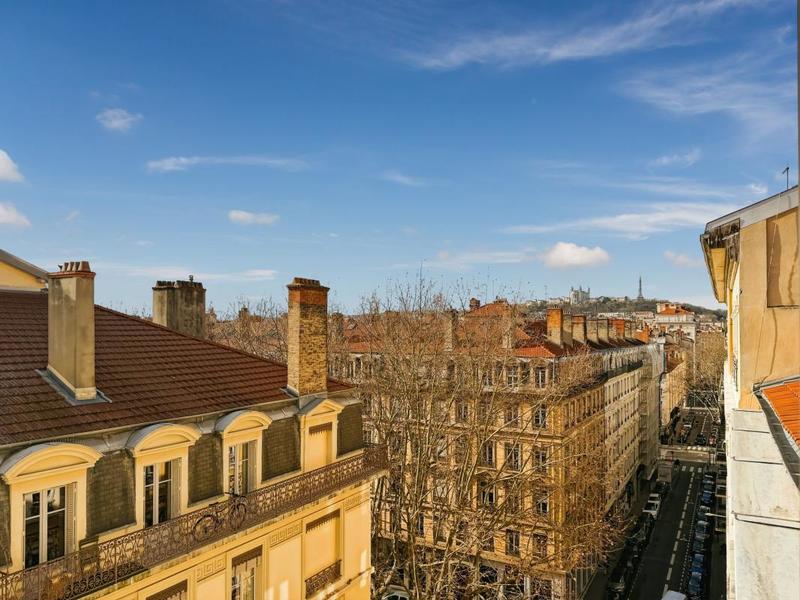 Appartement - 72 m² - 3 pièces