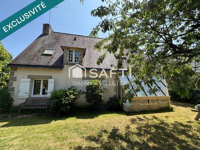 Maison - 153 m² - 8 pièces