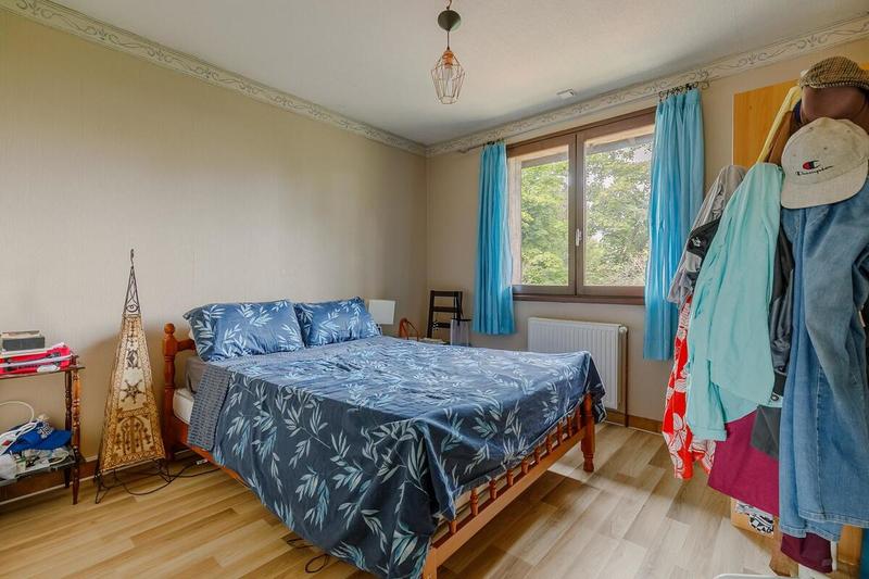 Maison - 170 m² - 6 pièces