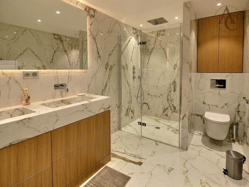 Châlet - 585 m² - 11 pièces