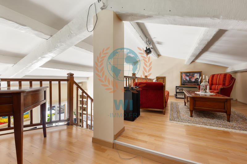 Maison - 165 m² - 6 pièces