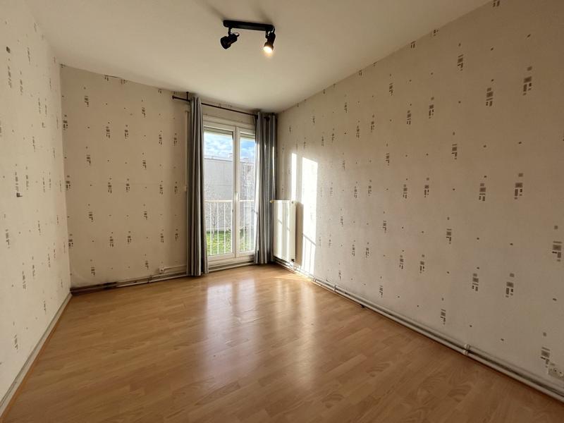 Appartement - 75 m² - 5 pièces