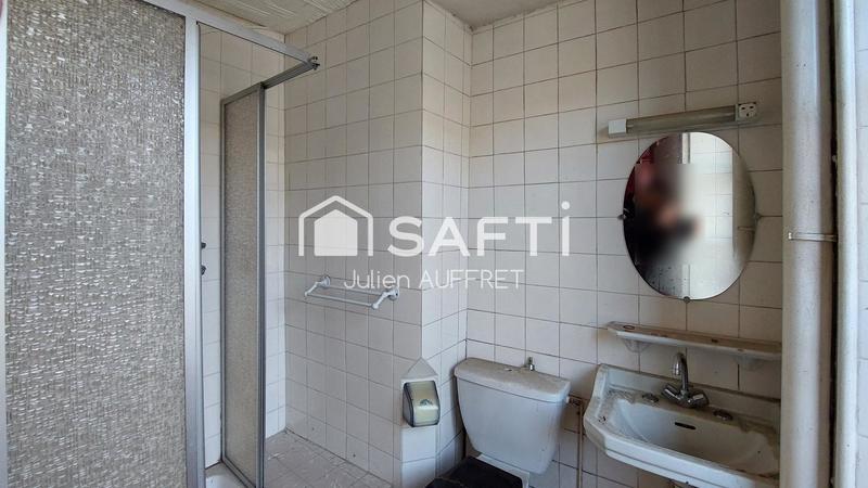 Immeuble - 136 m² - 3 pièces