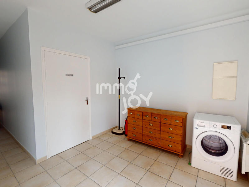 Local commercial - 427 m²