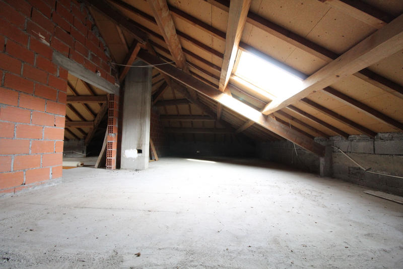 Maison - 180 m² - 7 pièces