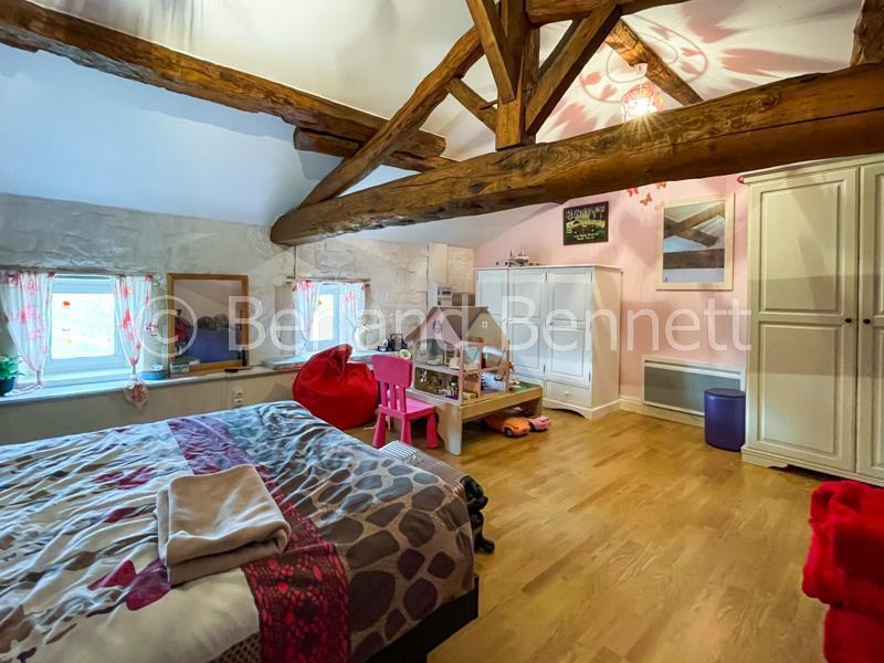 Longère - 202 m² - 5 pièces