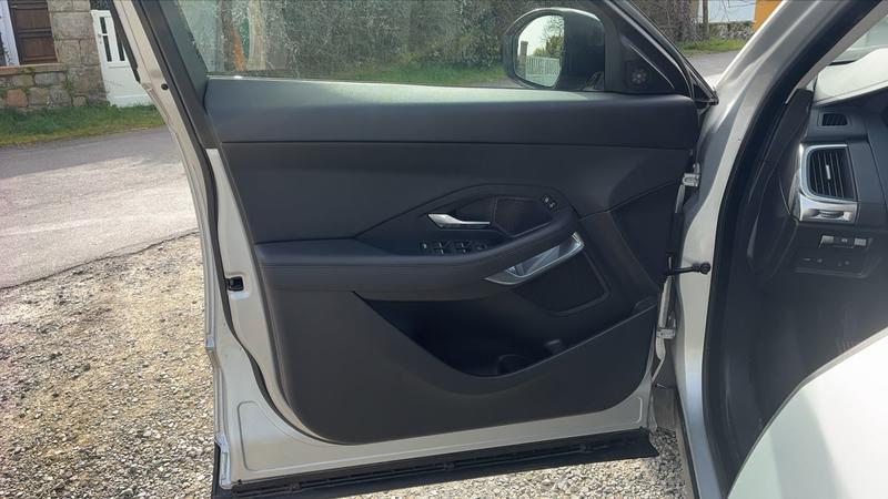 Jaguar E-Pace 2.0 D150 s