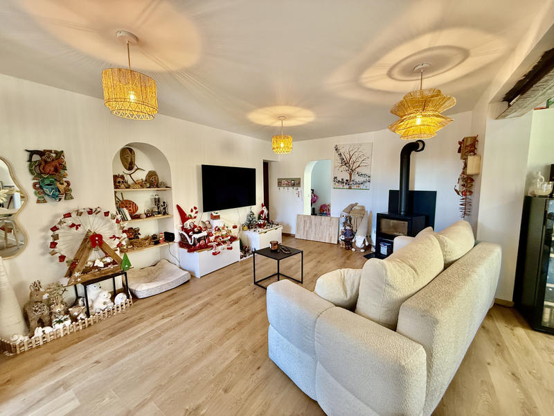 Maison - 170 m² - 7 pièces