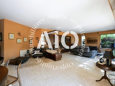 Maison - 200 m² - 5 pièces