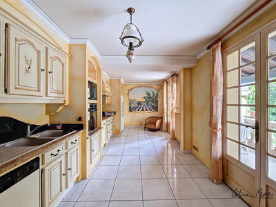 Maison - 136 m² - 4 pièces