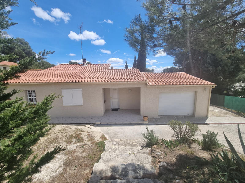 Maison - 140 m² - 5 pièces