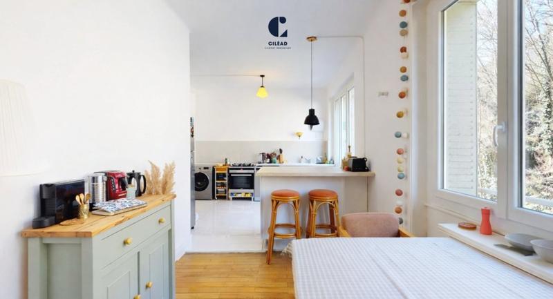 Appartement - 108 m² - 5 pièces