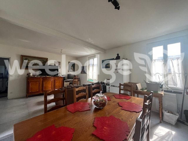 Maison - 64 m² - 4 pièces