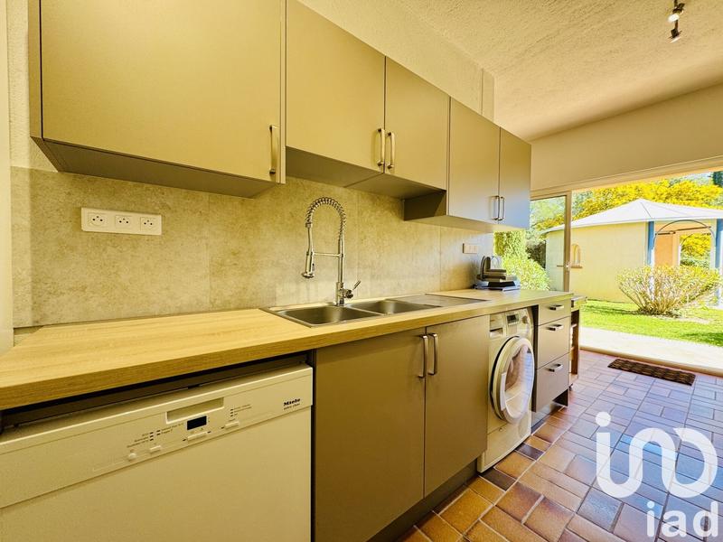 Maison - 350 m² - 8 pièces