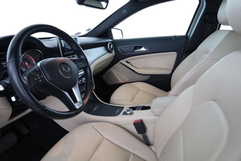 Mercedes Gla 250 Inspiration 7g-Dct 211 ch