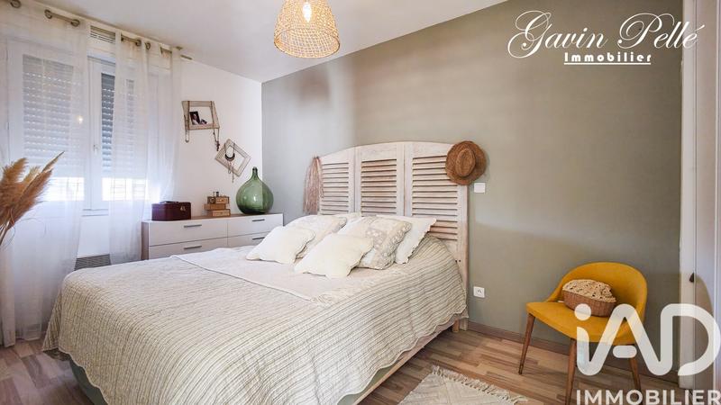 Maison - 93 m² - 4 pièces