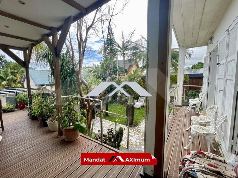 Maison - 128 m² - 4 pièces