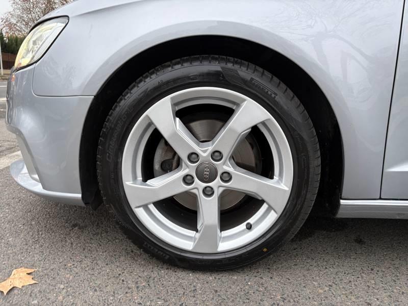 Audi A3 sportback 35 Tfsi CoD 150 s tronic 7 Sport