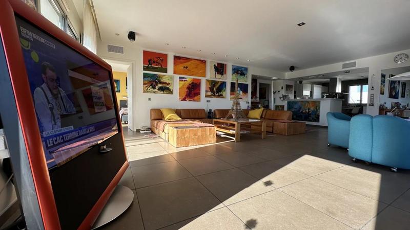 Penthouse - 155 m² - 4 pièces