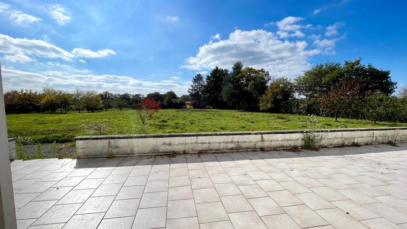 Maison - 254 m² - 10 pièces