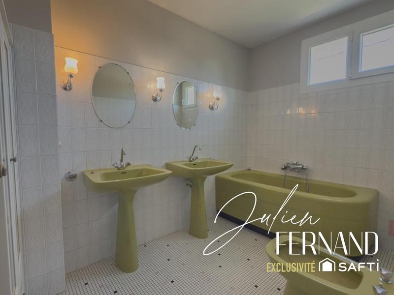 Maison - 97 m² - 5 pièces