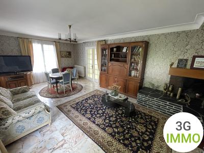 Maison - 174 m² - 6 pièces