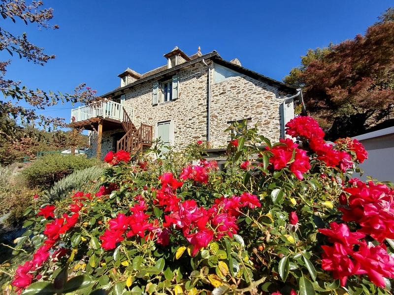 Maison - 151 m² - 6 pièces