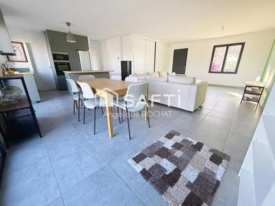 Maison - 90 m² - 3 pièces