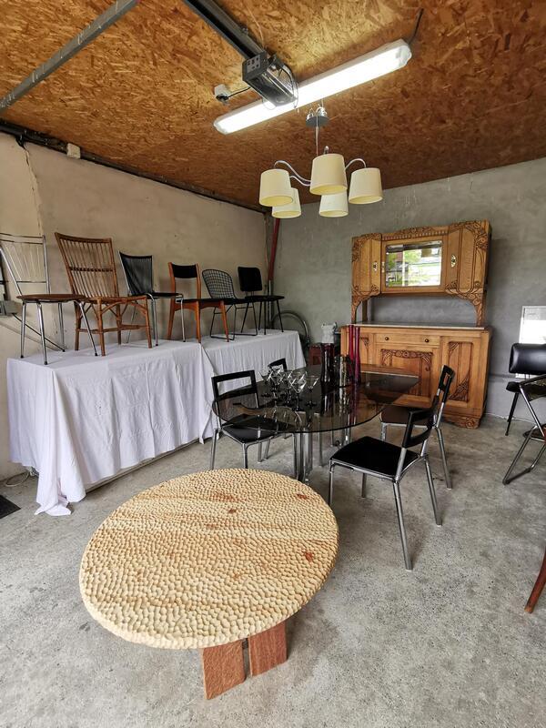 Vide atelier (meubles, tables, chaises, objets déco, luminaires, vaisselle...)