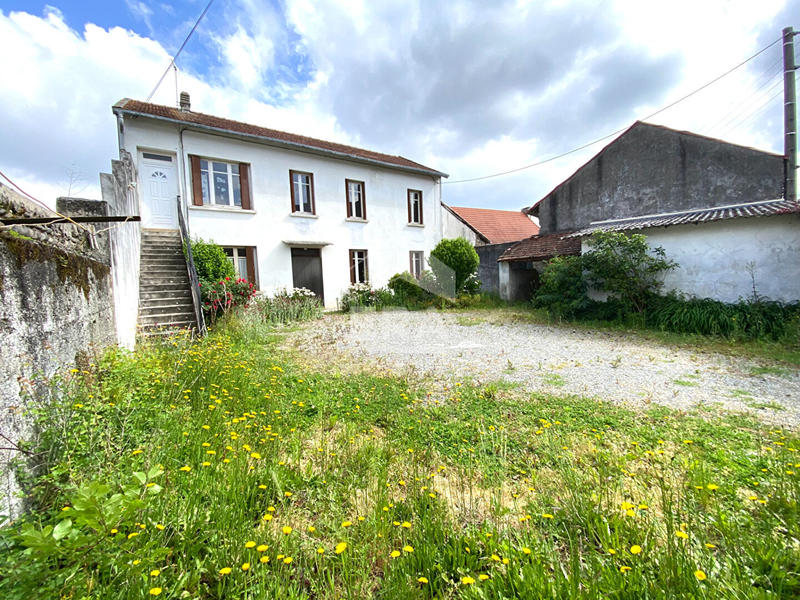 Maison - 160 m² - 8 pièces