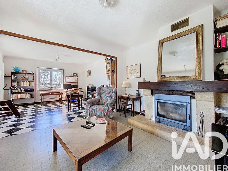 Maison - 210 m² - 7 pièces