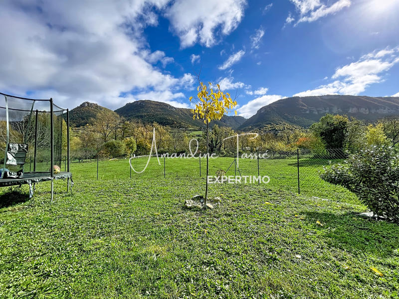 Maison - 92 m² - 4 pièces