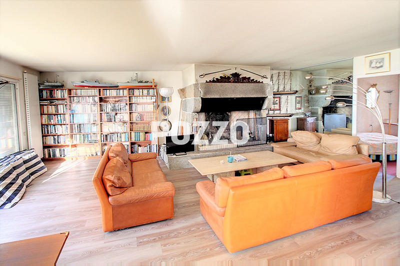 Maison - 140 m² - 7 pièces