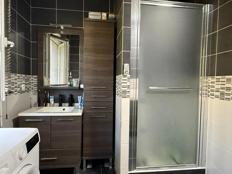 Maison - 94 m² - 5 pièces