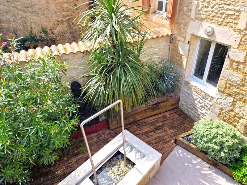 Maison - 232 m² - 6 pièces