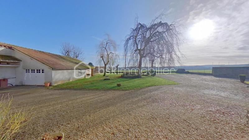 Propriété - 180 m² - 6 pièces