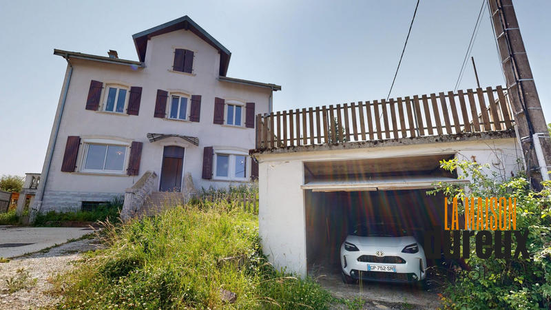 Maison ancienne - 171 m² - 8 pièces