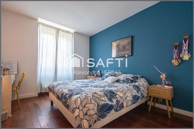 Maison - 153 m² - 6 pièces