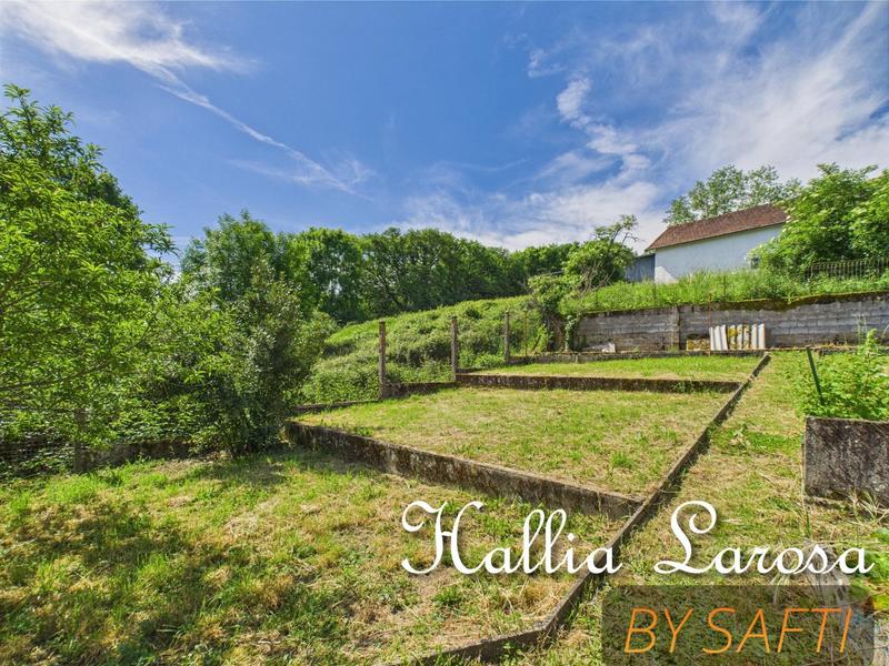 Maison - 93 m² - 4 pièces