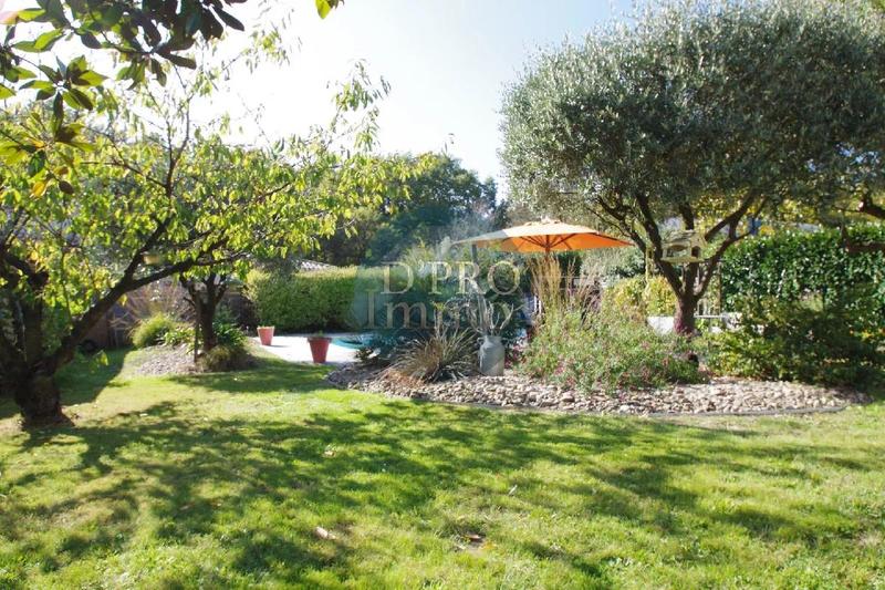 Maison - 161 m² - 6 pièces