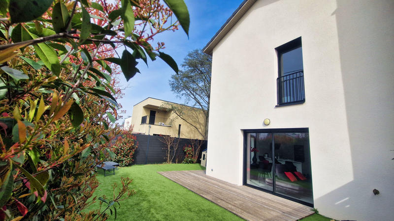 Maison - 88 m² - 4 pièces