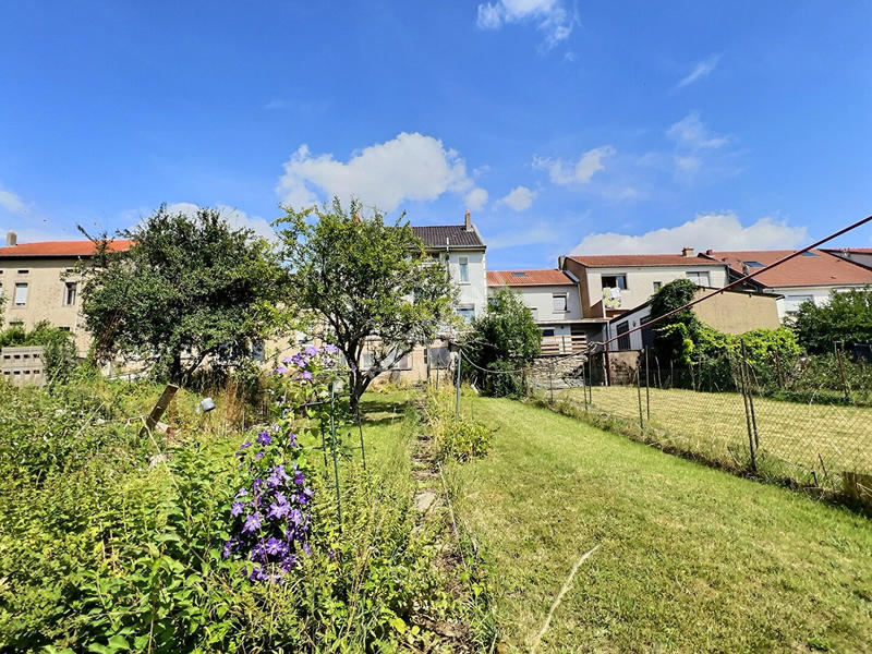Maison - 151 m² - 6 pièces