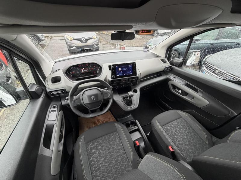 Peugeot Rifter Active 7 Places Puretech 110