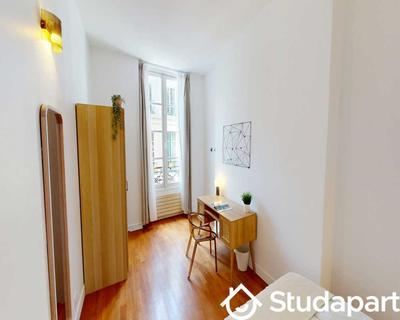 Chambre - 110 m² - 1 pièce